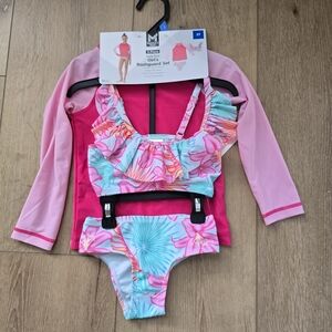 Nwt 3 piece girls rashguard set Member's mark 2t